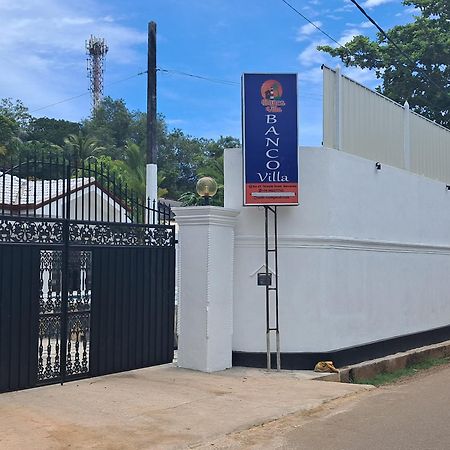 Banco Villa Beruwala Esterno foto