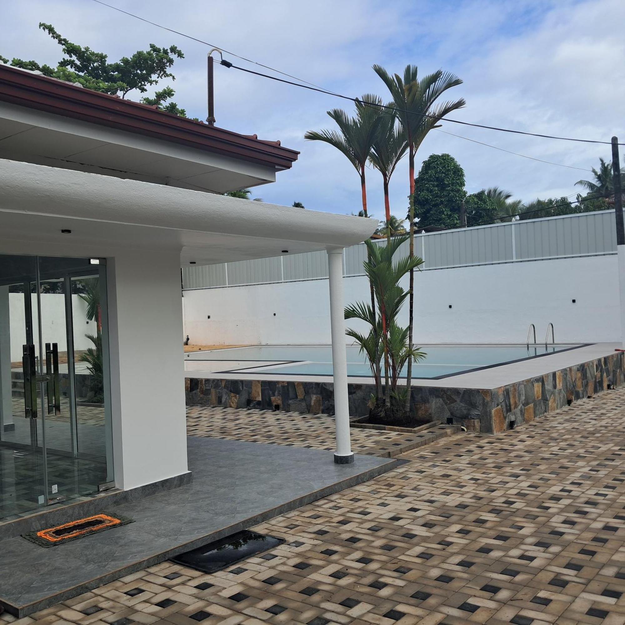 Banco Villa Beruwala Esterno foto