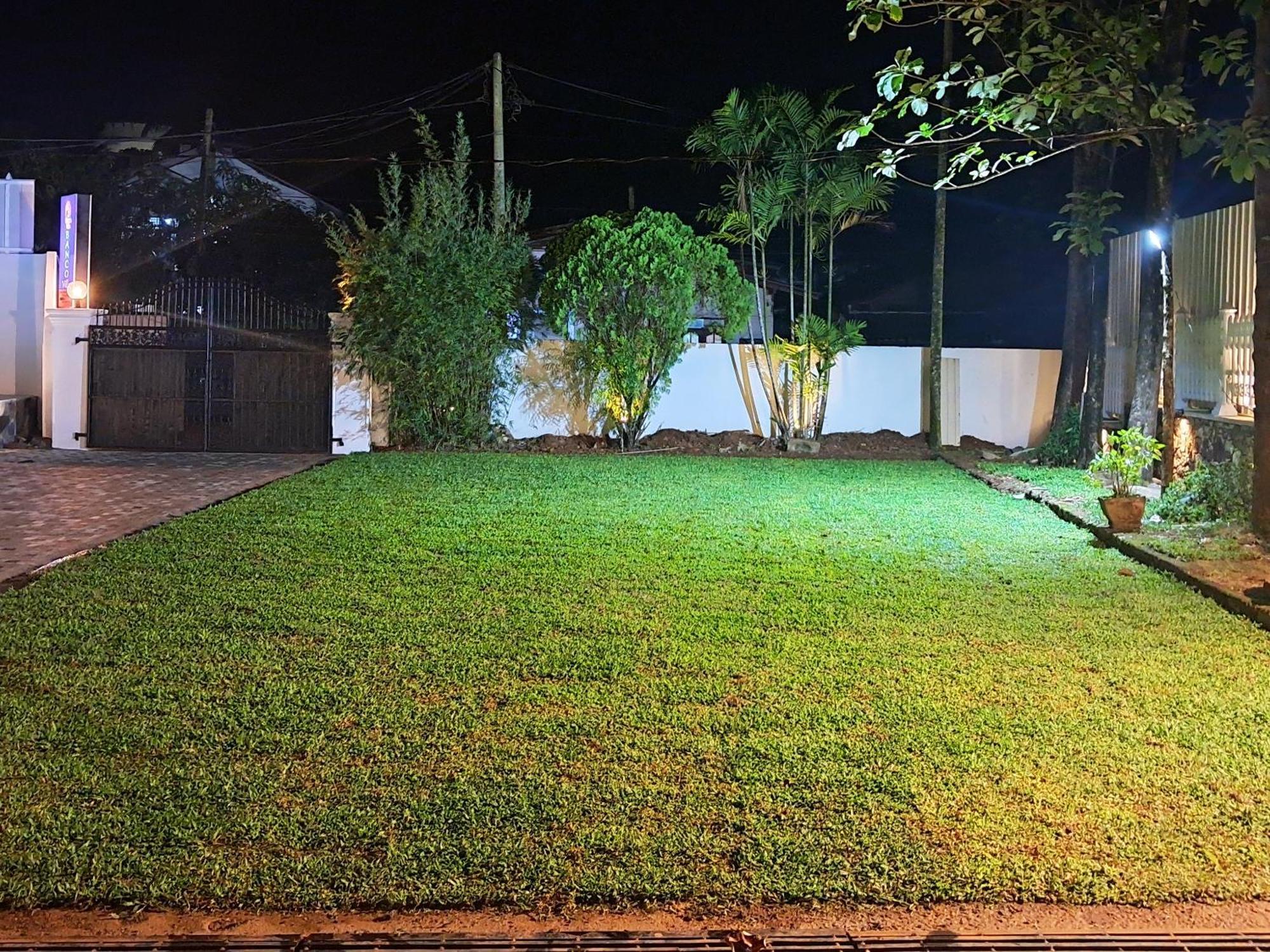 Banco Villa Beruwala Esterno foto