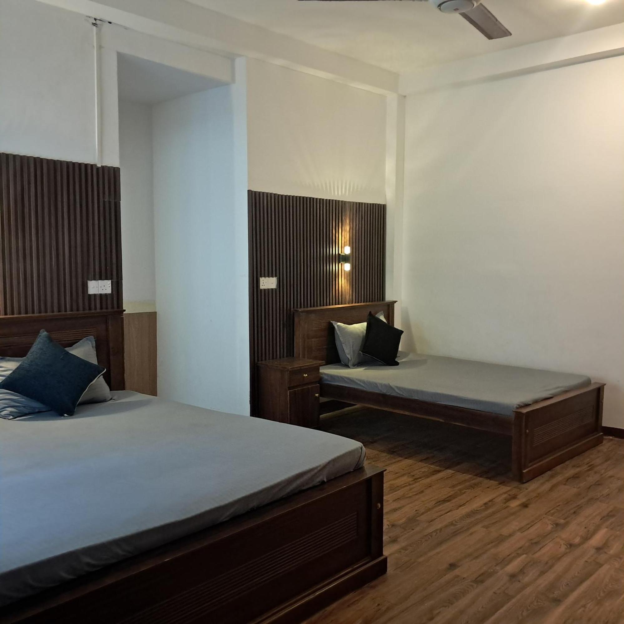 Banco Villa Beruwala Esterno foto